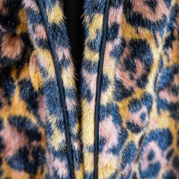 Coach 1941 Collection “WILD BEAST” Faux Fur Coat - Picture 5 of 8